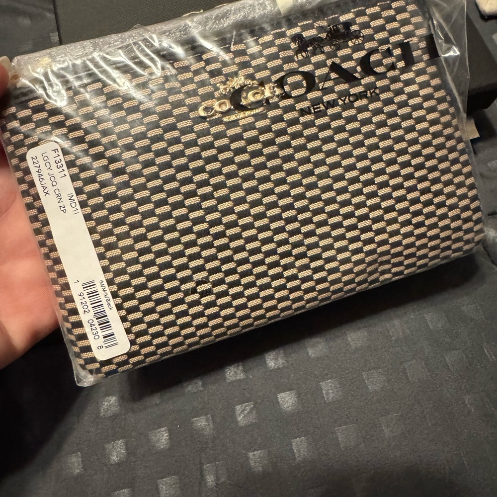 Coach Black and Tan Patterned Wallet